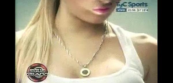  Porfolio Karina Di Gallo en Sigue Girando(240p H.264-AAC)